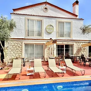** Hotel Rebetiko Turkey